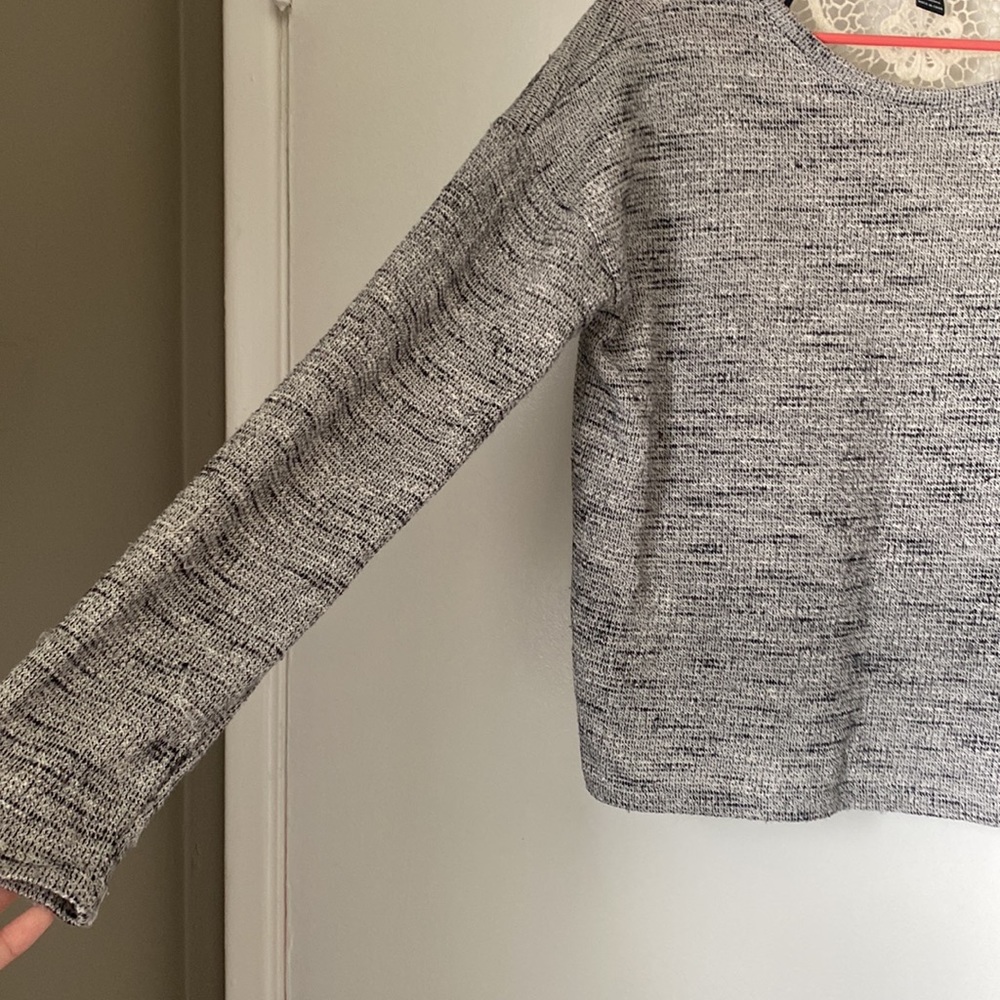 SWEATER - Picture 2 of 9